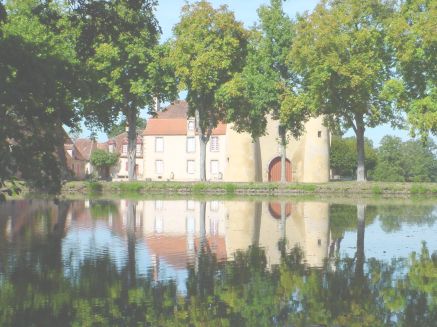 a chateau & reflections